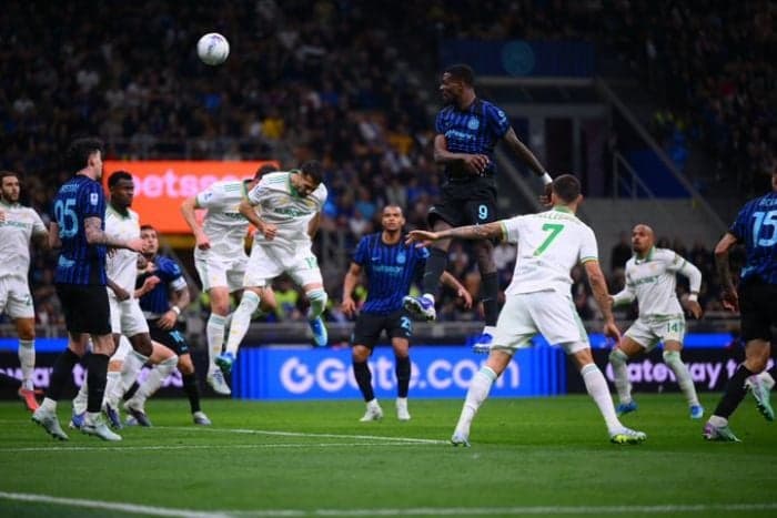 Malen postigao hat-trick u pobjedi Rome protiv Pise 3-0