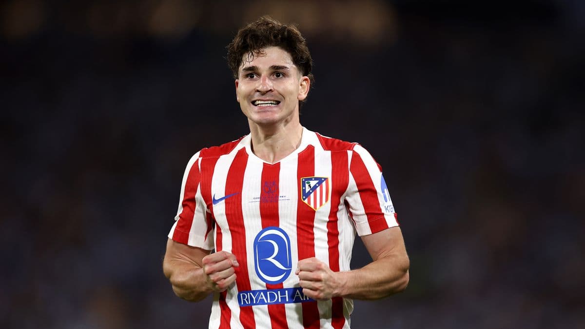 Alvarez agent demantuje glasine o prelasku u Barcelonu