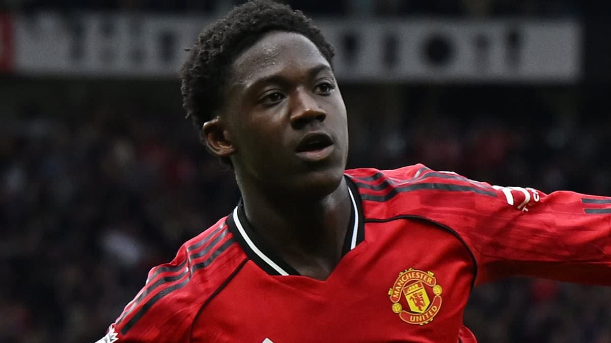 Manchester United pobijedio Liverpool 3-2 i plasirao se u Ligu prvaka