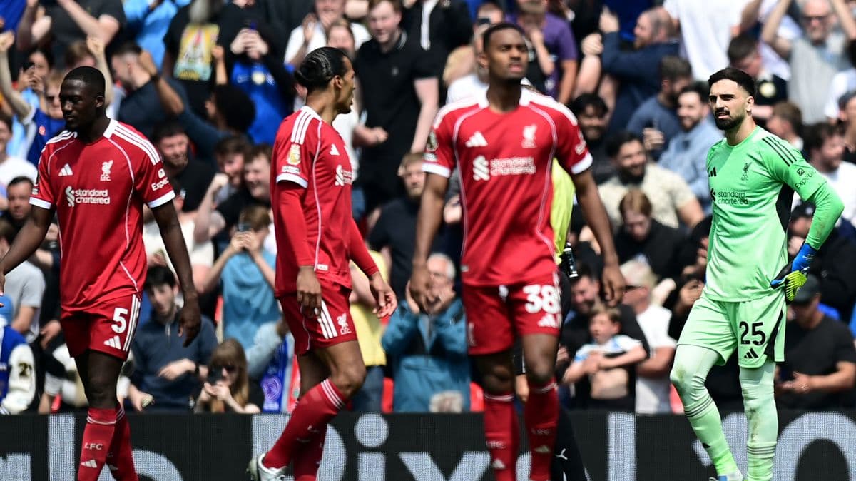 Liverpool 'gori od Hodgsona' nakon remija s Chelseom