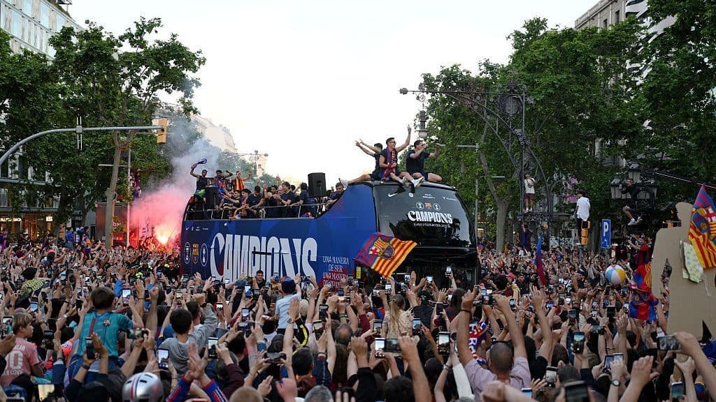 Barcelona slavi 29. naslov prvaka Španije u 'moru blaugrana'
