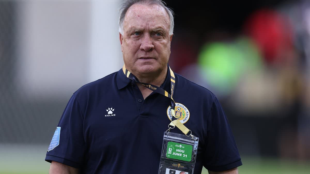 Dick Advocaat (78) vraća se kao najstariji trener u historiji SP-a