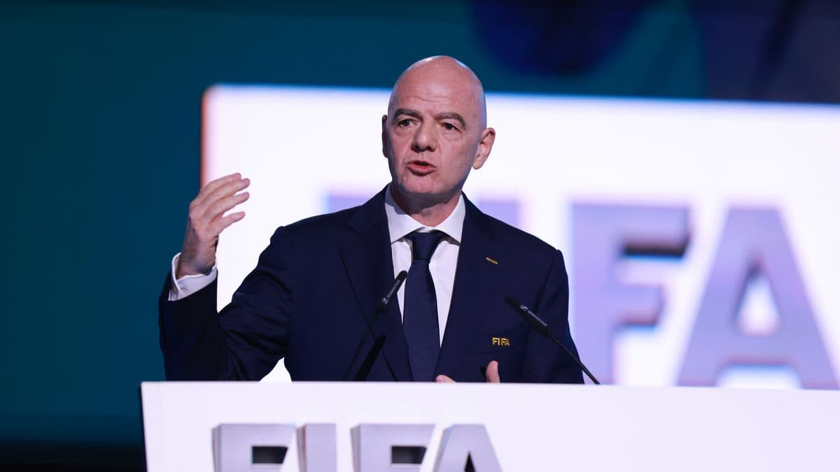 Infantino objavio eksplozivnu knjigu i napao Seppa Blattera