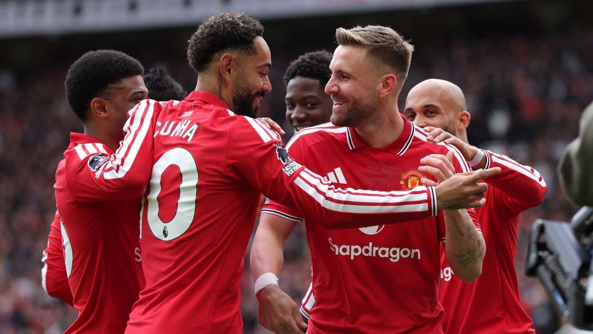 Manchester United pobijedio Nottingham Forest 3-2 uz VAR kontroverzu