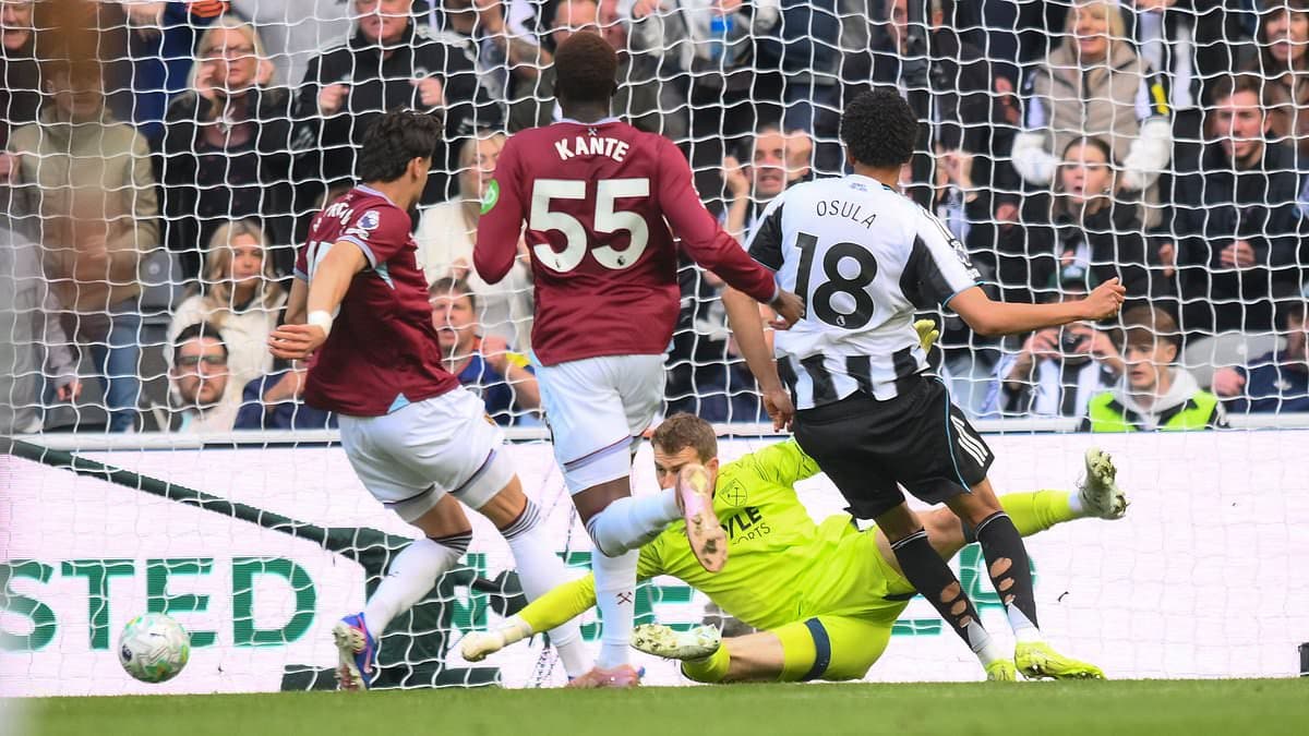 Newcastle pobijedio West Ham 3-1, Čekićari na korak od ispadanja