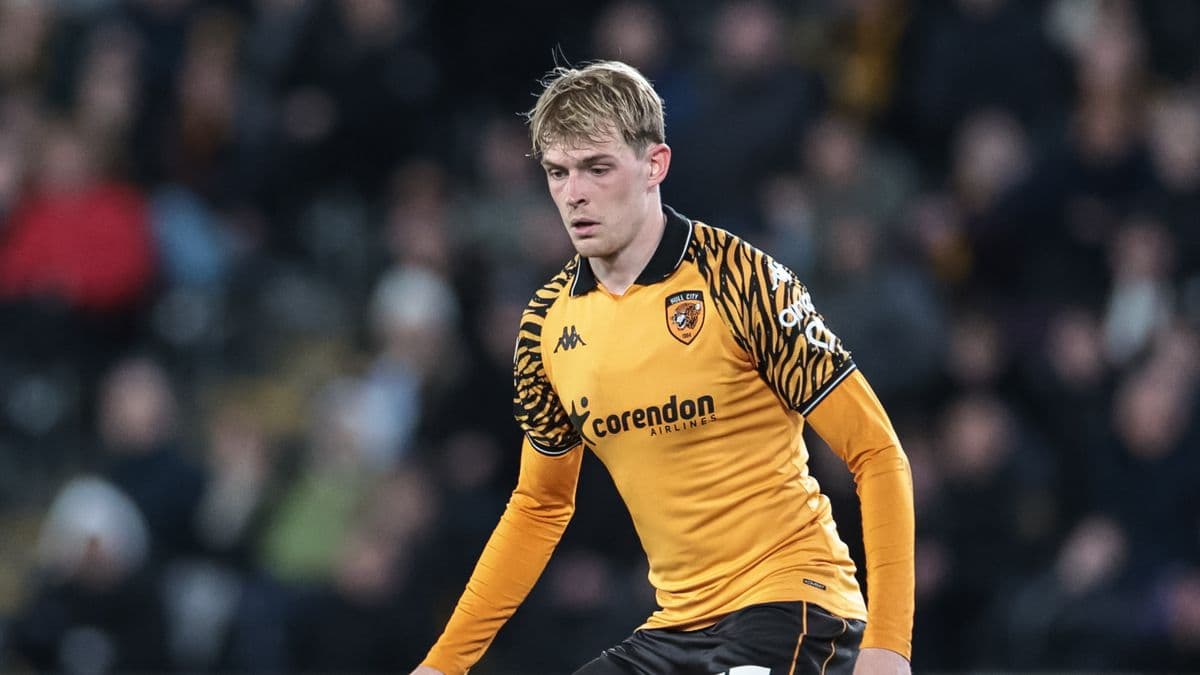 Manchester United priprema dvojni transfer u veznoj liniji