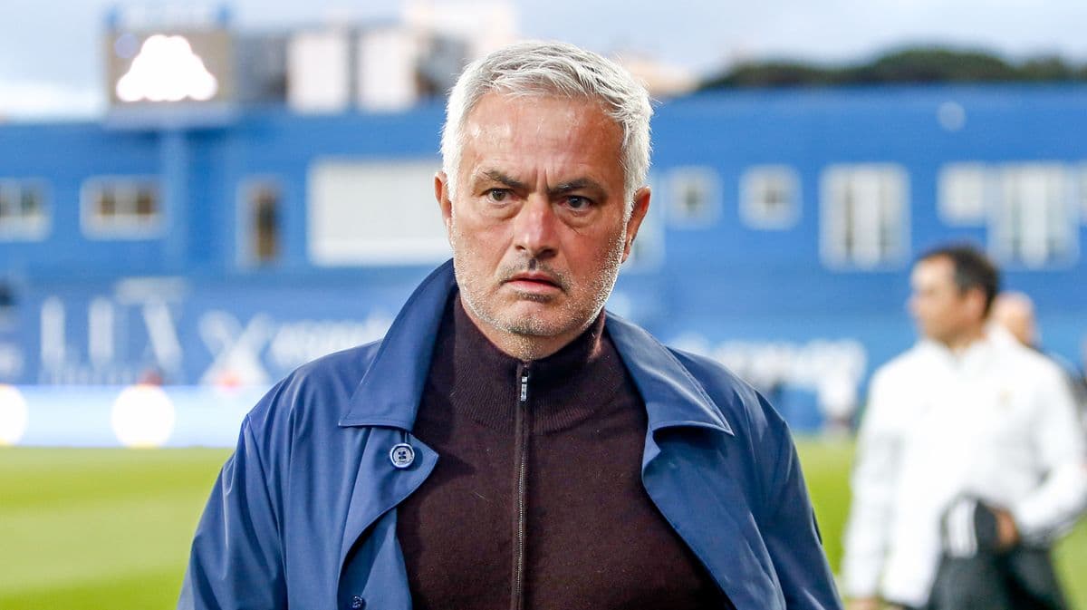Mourinho dobio brutalnu poruku oko Liverpoolovog cilja