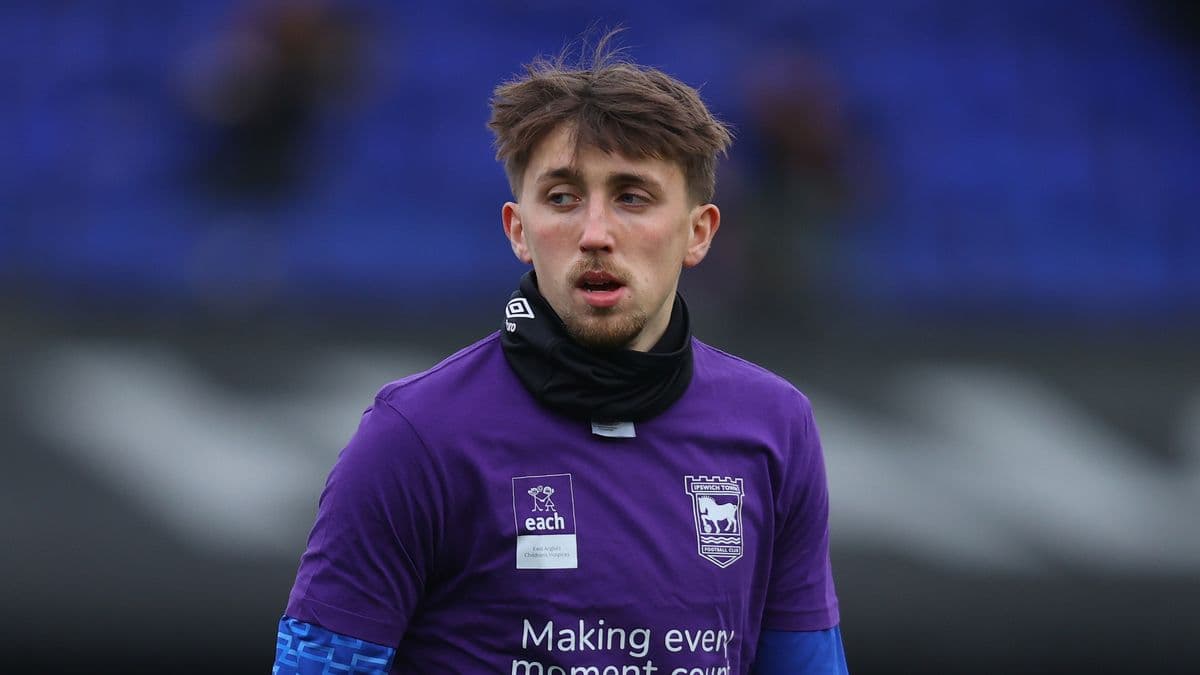 Dan Neil na korak od transfera u Rangers, Hirst hvali kvalitete