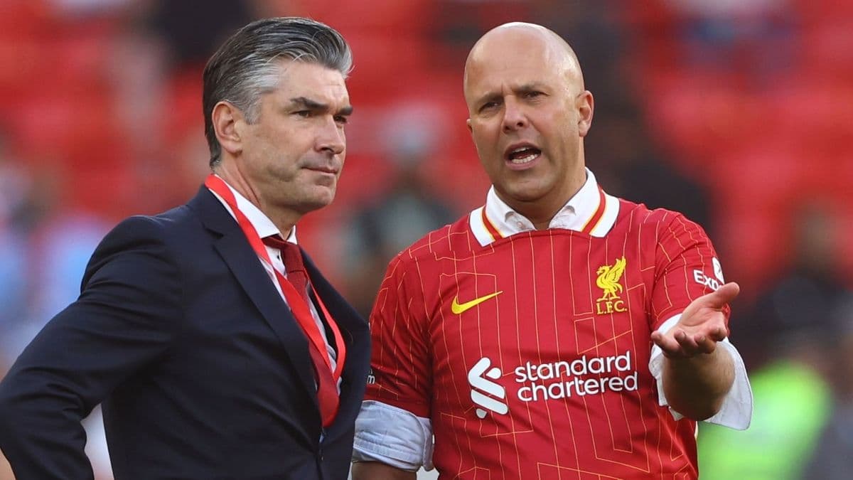 Cole savjetuje Liverpool: Potrebno je mirno ljeto nakon 450m troškova