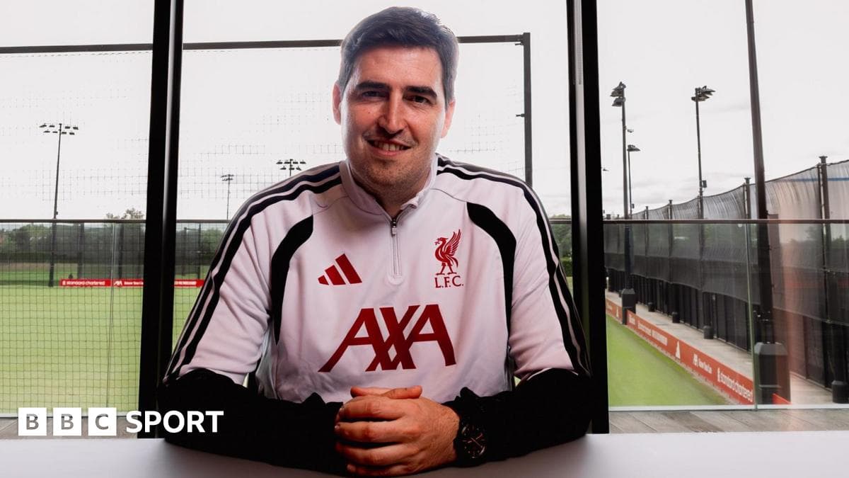 Liverpool imenuje Iraolu za novog trenera nakon otkaza Slotu