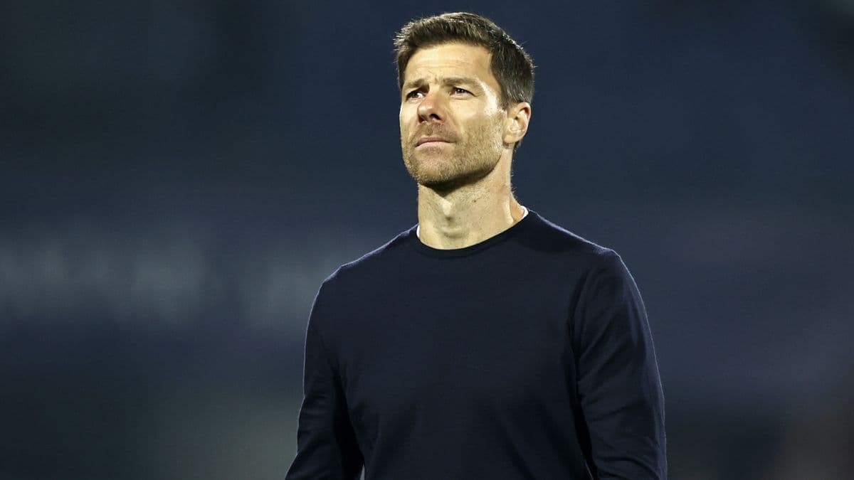Alonso pozvan da završi Chelsea transfer nakon brutalne ocjene