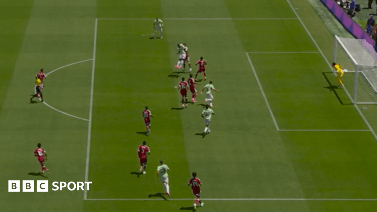 FIFA pod pritiskom da objavi VAR snimke sporne situacije