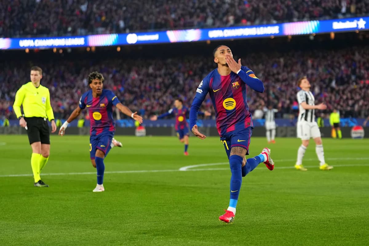 Barcelona pregovara sa Al-Hilalom o transferima Cancela i Raphinha