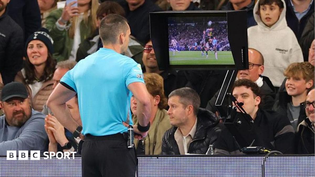 UEFA šef sudija: VAR pregledi nisu povezani s fudbalom