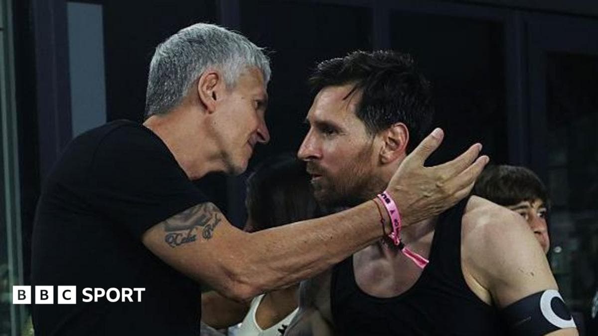 Messi nesiguran hoće li igrati 'još dugo' nakon očeve smrti