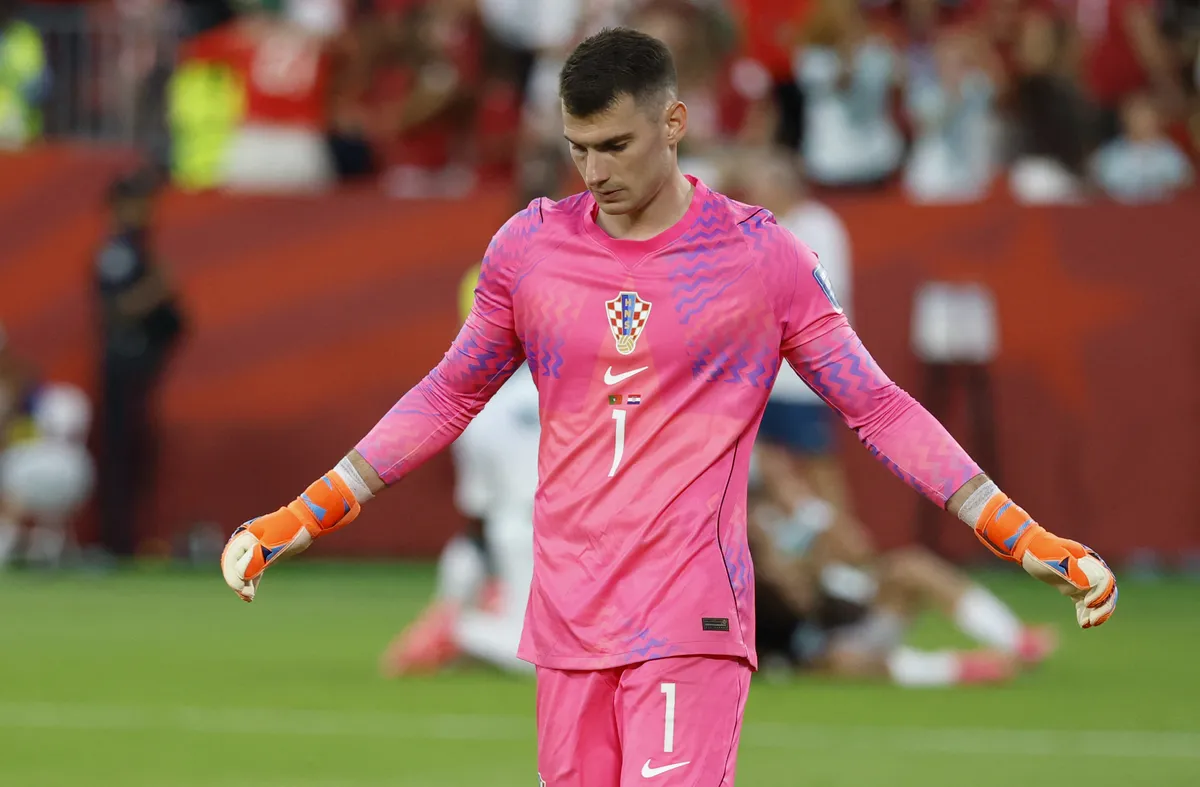 Barcelona se uključila u transfer Livakovića — Dinamu stiže pomoć